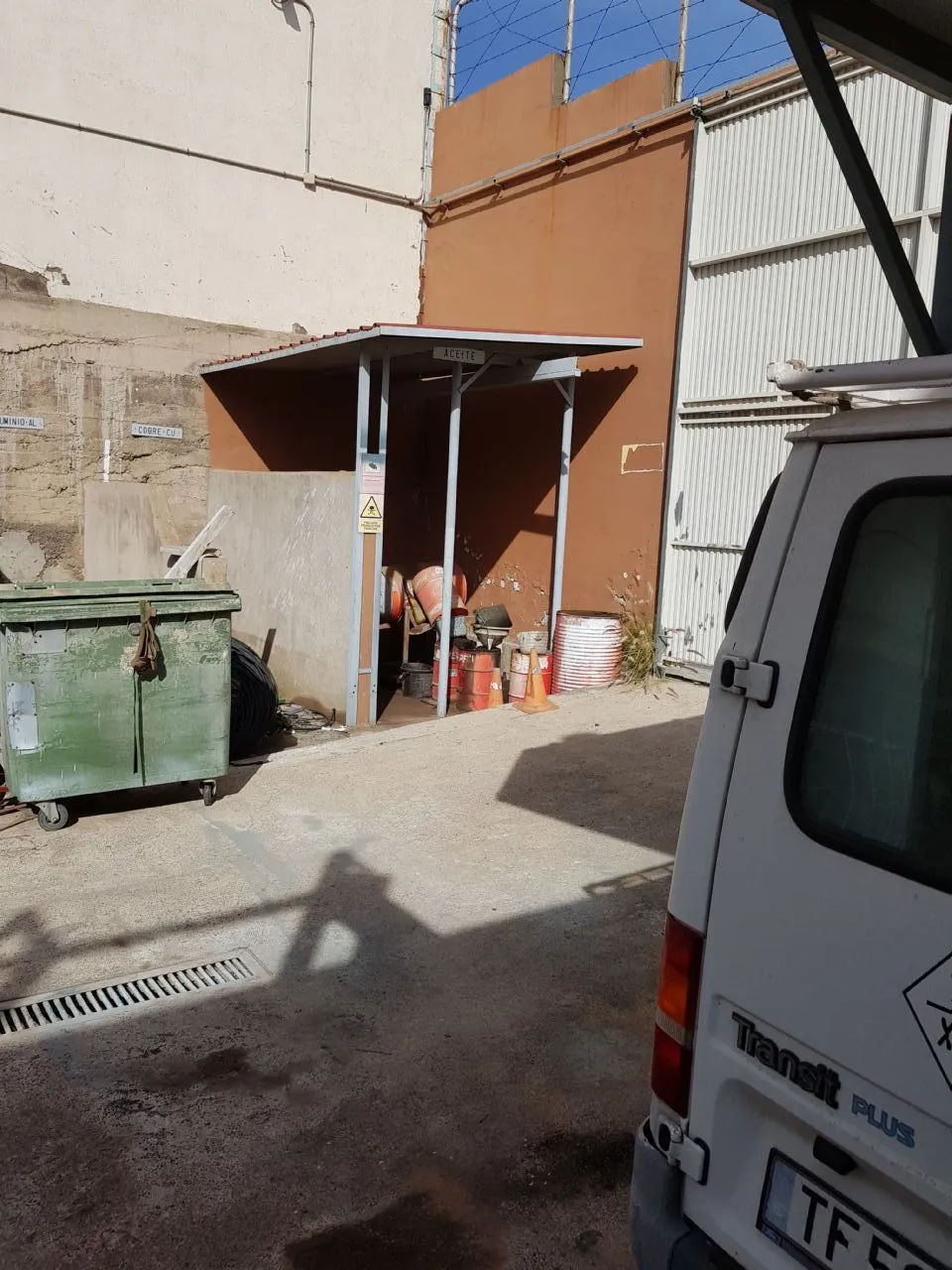 Edificio en venta en Santa Cruz de Tenerife, referencia E0009 — fotografía de la propiedad